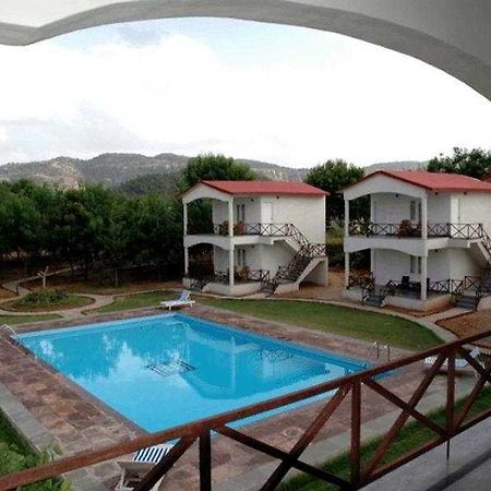 Tiger Den Resort Khilchīpur Extérieur photo