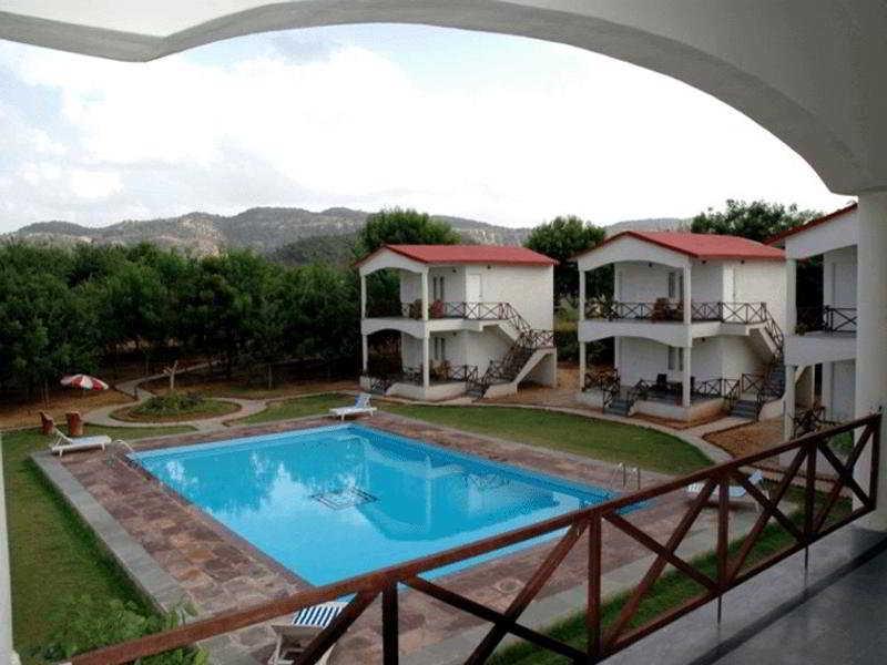 Tiger Den Resort Khilchīpur Extérieur photo
